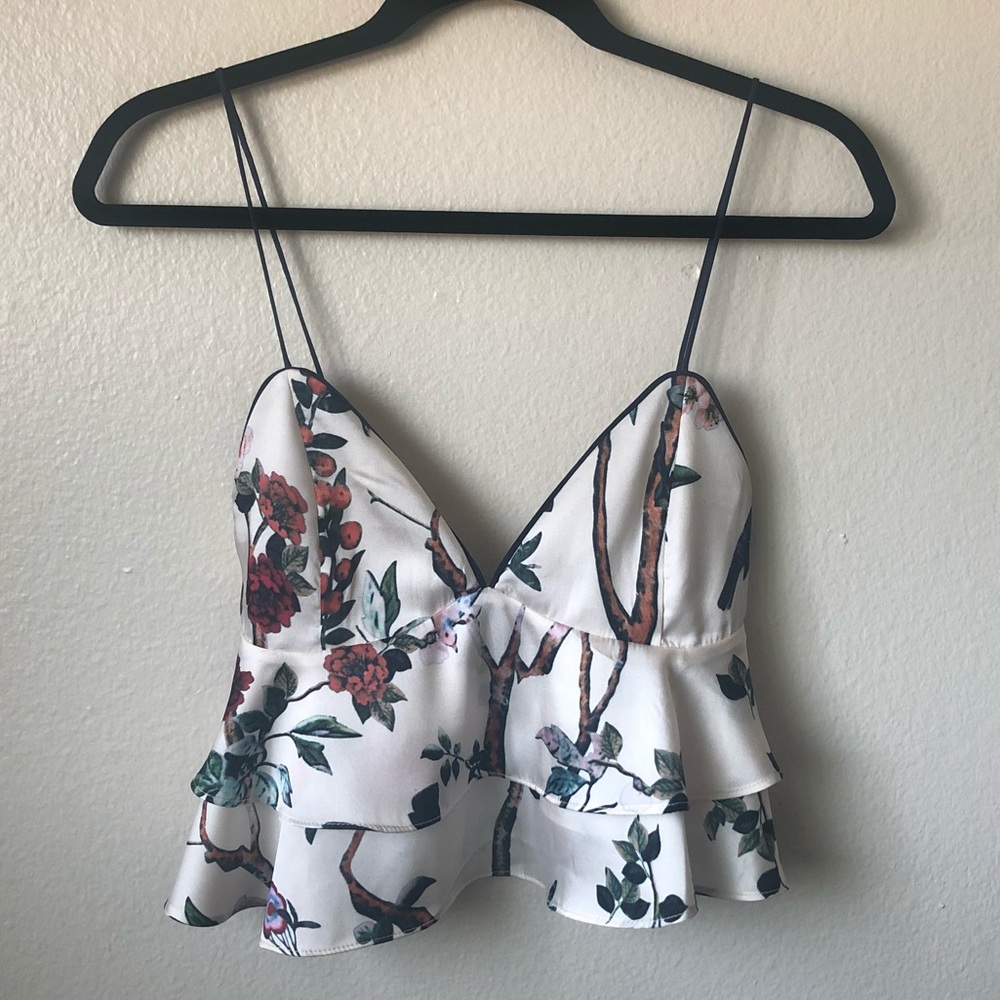 NWOT William B Silky Cropped Cami